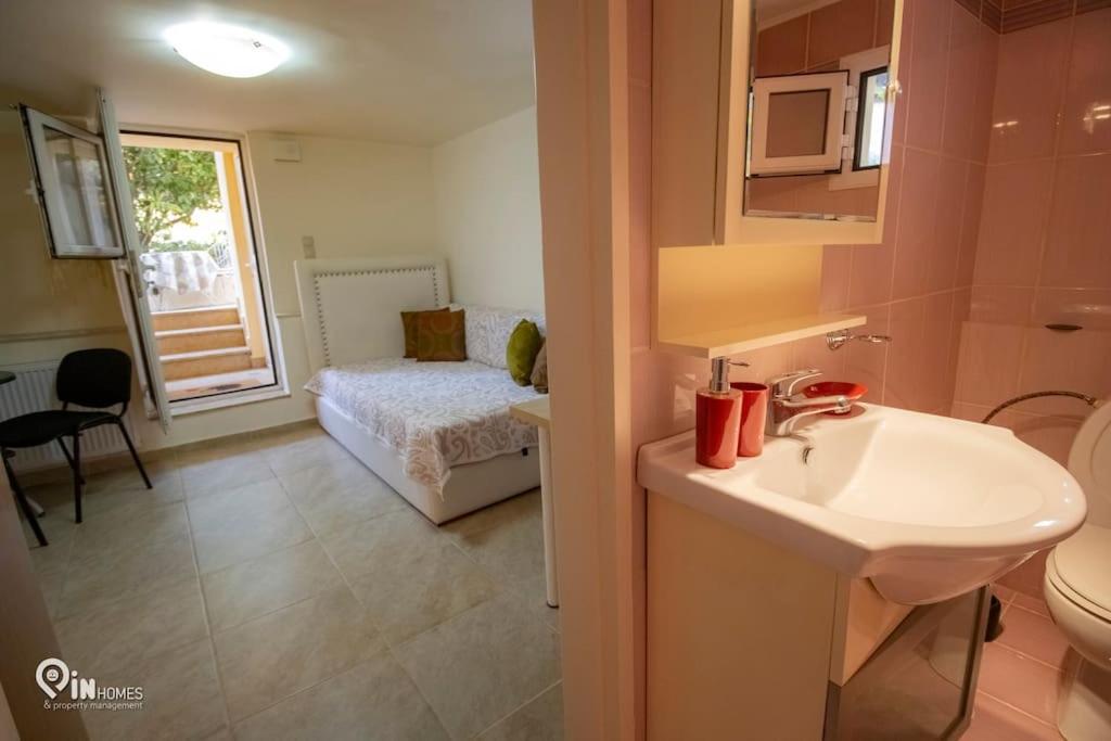 Odysseus Cozy Home Néa Mákri Exteriér fotografie